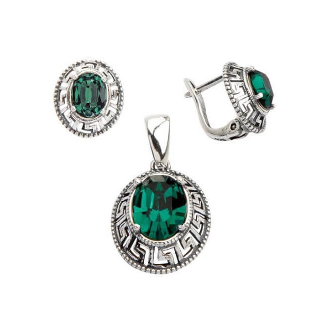 Srebrny komplet (kolczyki i wisiorek) z kryształami Swarovskiego KPL 1699 Emerald Srebrny komplet (kolczyki i wisiorek) z kryształami Swarovskiego KPL 1699 Emerald