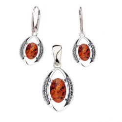Silver pendant with cognac amber W 2031 amber