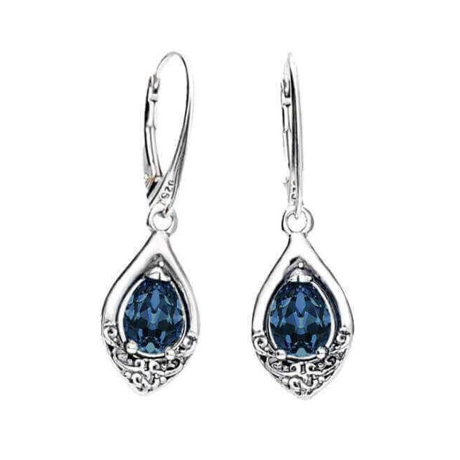 Srebrne oksydowane kolczyki z kryształami Swarovski K 2030 Montana Srebrne oksydowane kolczyki z kryształami Swarovski K 2030 Montana