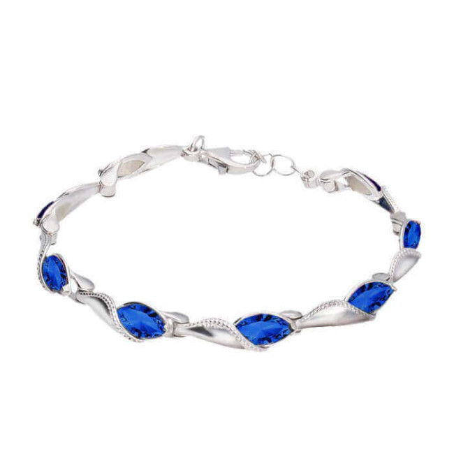 Srebrna bransoletka z kryształami Swarovski L 1902 Srebrna bransoletka z kryształami Swarovski L 1902